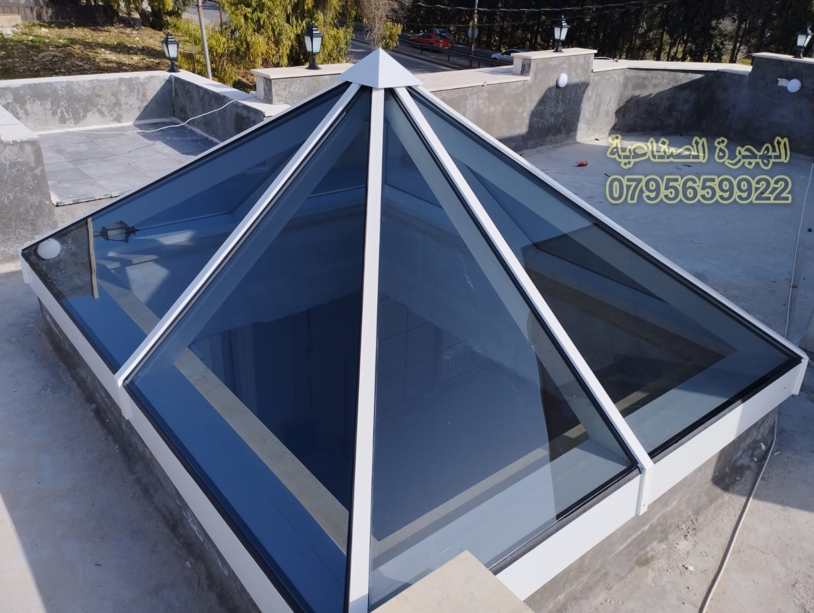 نوافذ سقفية