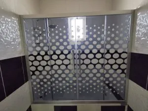 أعمال الهجرة الصناعية — شبابيك وأبواب عمّان
